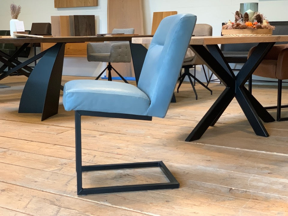 1x Lederstuhl Blue - Ausstellungsstück