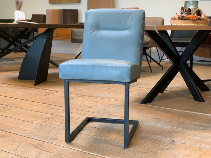 1x Lederstuhl Blue - Ausstellungsstück