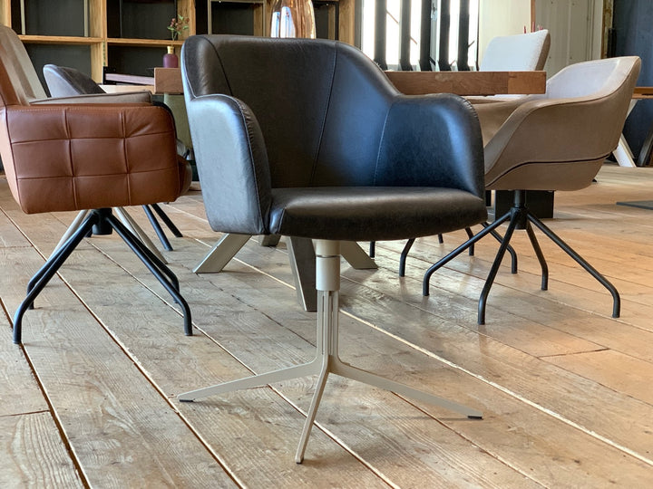 Esszimmerstuhl drehbar Leder im hochwertigem Design 