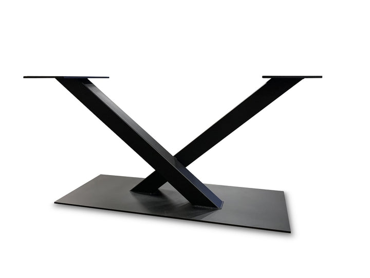 Seitenansicht Kreuz Tischgestell Mittelfuss Metall Toro