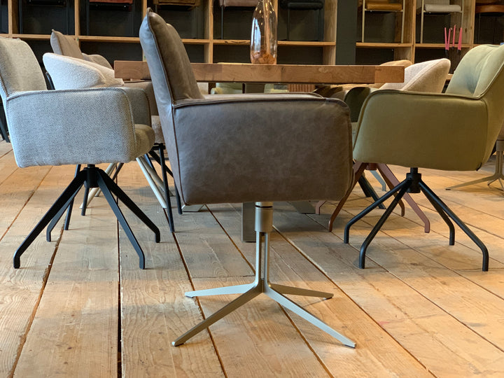 Seitenansicht Moderner Stuhl drehbar Leder