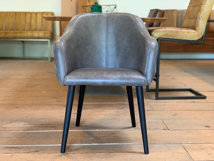 3x Schalenstuhl Echtleder BL158 Ausstellungsstück