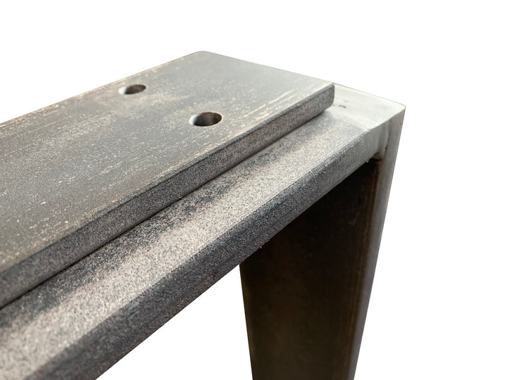 Tischkufen Reno Detail Schattenfuge