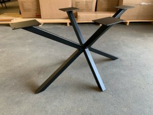 Metall Tischgestell Filigrano